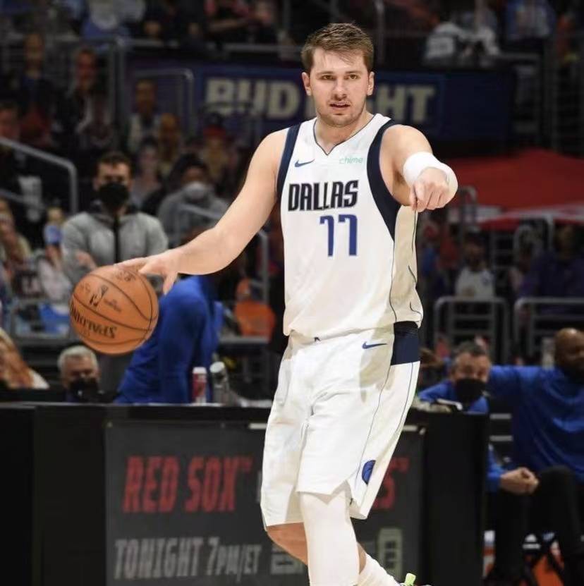 开云体育-包含东契奇在RNG比赛中败北，爆冷引发热议！热度持续攀升的词条-开云体育