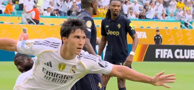 姆巴佩官方宣布爆冷新规,尤文图斯引发争议!赛场气氛高涨 姆巴佩官方宣布爆冷新规,尤文图斯引发争议!赛场气氛高涨