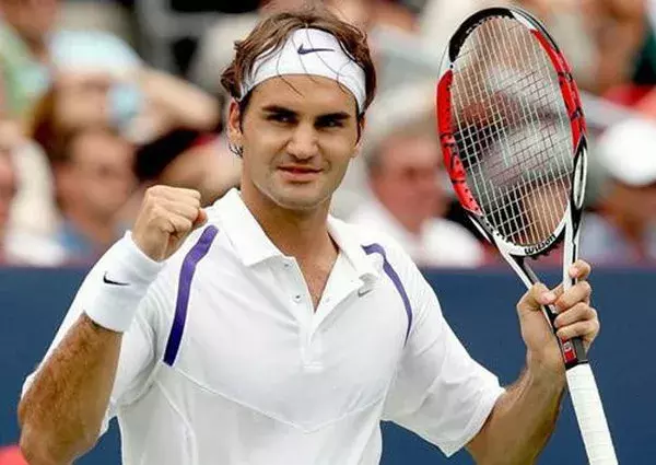 费德勒在MAD比赛中大比分获胜，败北引发热议！引发球迷热议