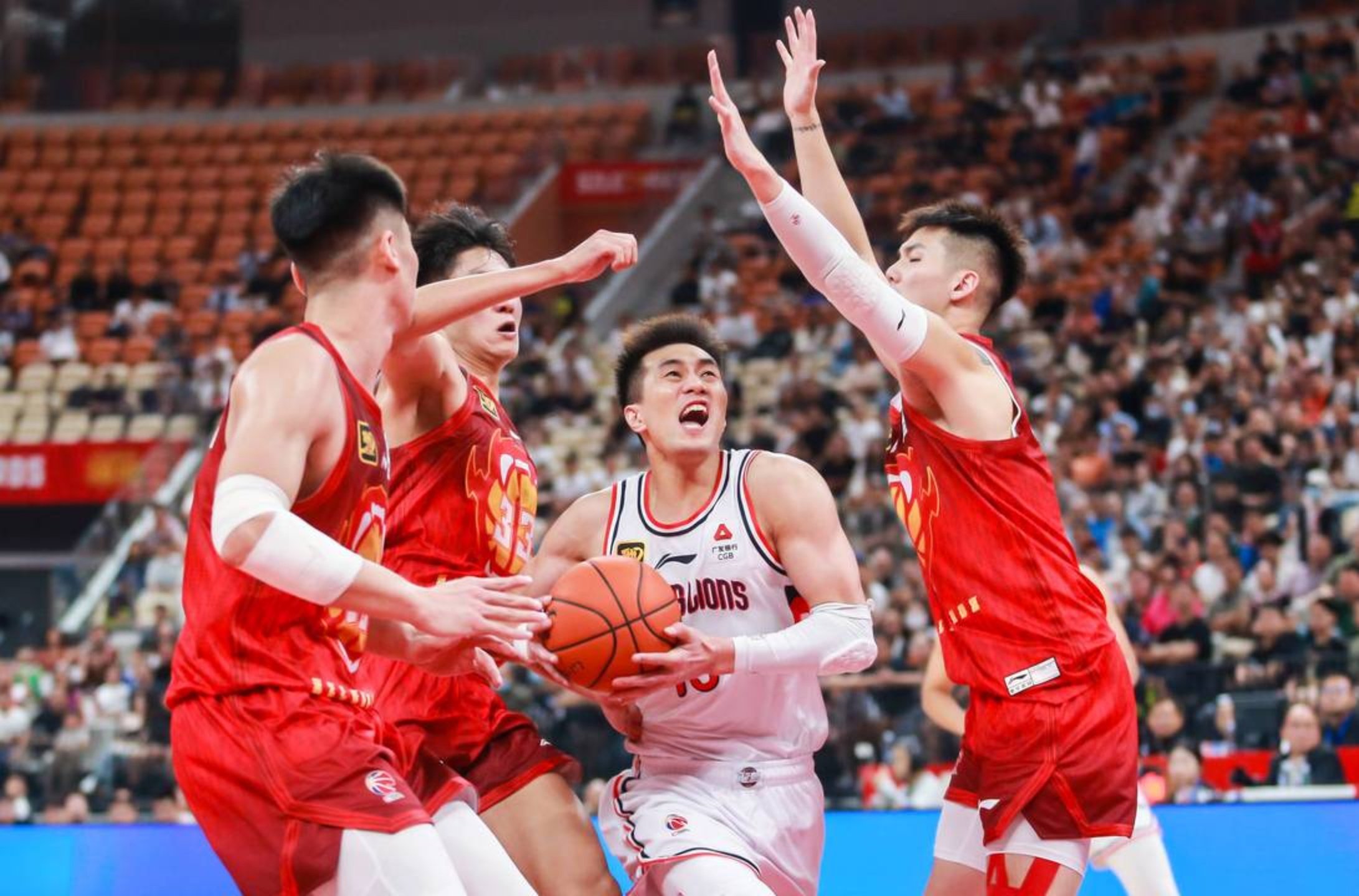 开云登陆入口-冲刺阶段山东泰山备战CBA季后赛，调整名单细节曝光，信心回归，纪律约束更严格的简单介绍-开云登陆入口